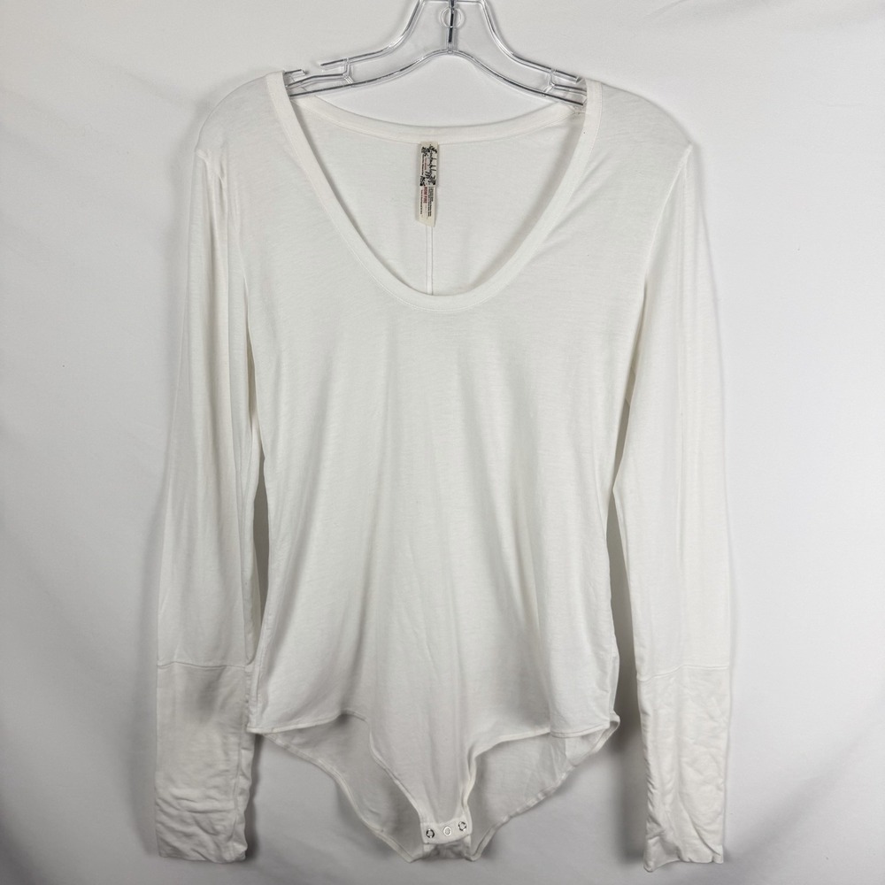 Intimately Free People Long Sleeve Bodysuit Sz L White Scoopneck Layering Staple